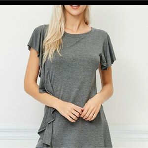 SIDE Ruffle Sleeve Top